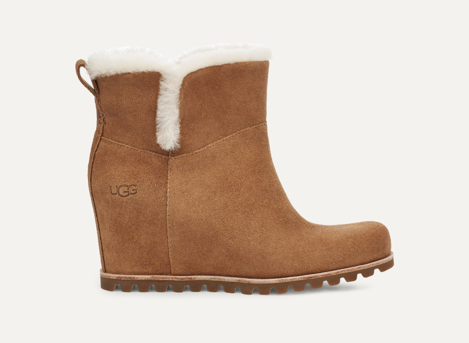 Ugg wedge snow boots store